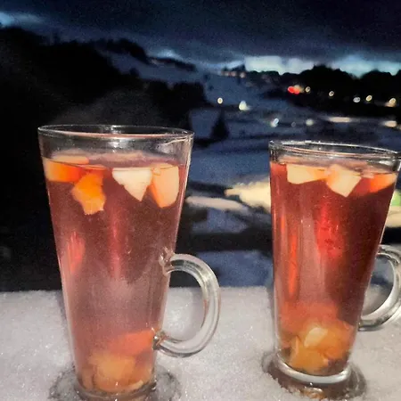 Pri Lanovke Nova Hola L&f Tatran アパート *