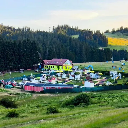 Pri Lanovke Nova Hola L&f Tatran Апартаменты *